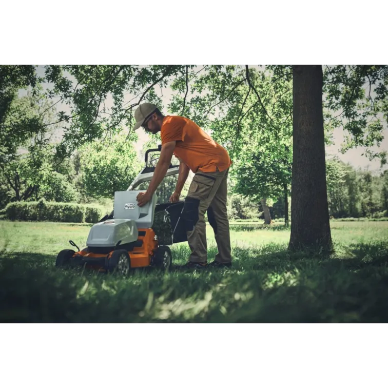 STIHL Akku Rasenmäher RMA 756 V