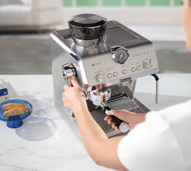 De'Longhi Siebträgermaschine Specialista Opéra