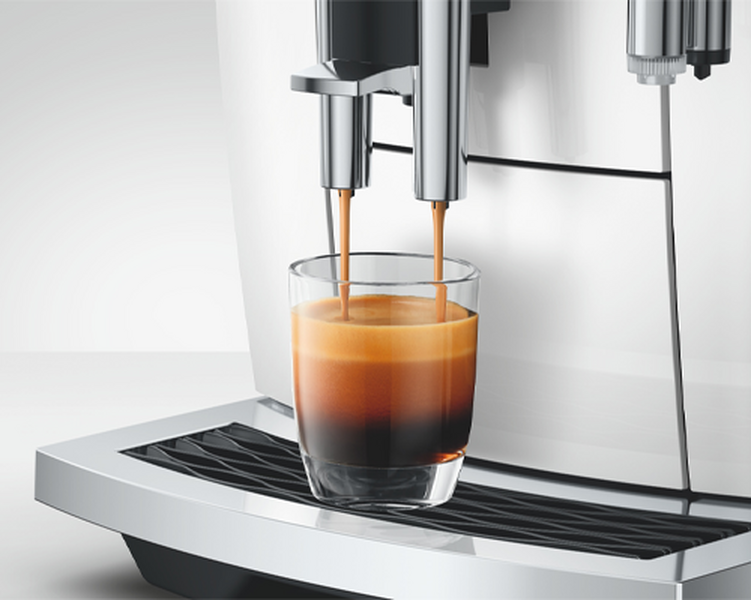 Jura E8 - Kaffeevollautomat Diamond White (ED)