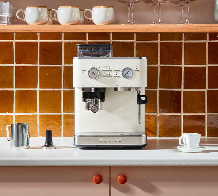 KitchenAid - Kaffeehalbautomat 5KES6551EPL Porcelaine Weiß