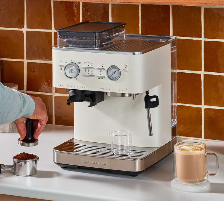 KitchenAid - Kaffeehalbautomat 5KES6551EPL Porcelaine Weiß