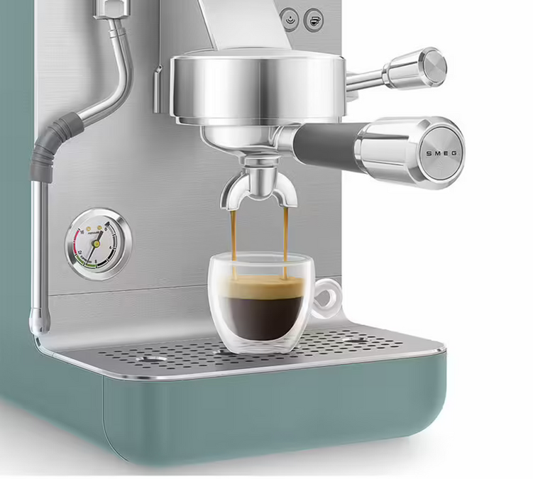 Smeg Espressomaschine Mini Pro grün EMC02EGMEU