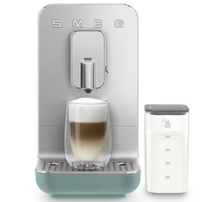 Kaffeevollautomat Smeg BCC13EGMEU mit Milchfunktion grün