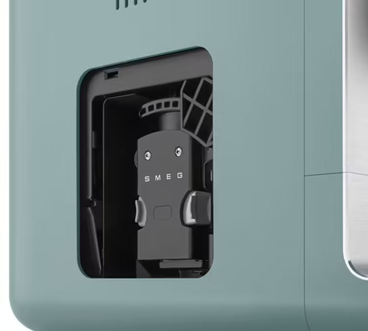 Kaffeevollautomat Smeg BCC13EGMEU mit Milchfunktion grün